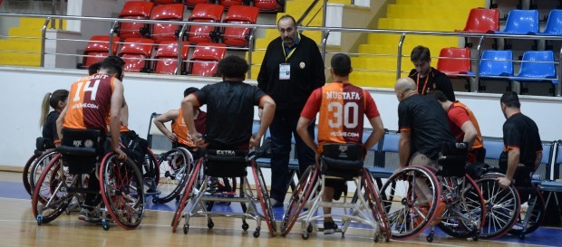 Galatasaray Tunç Holding 63-75 Fenerbahçe