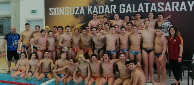 Galatasaray U15 Erkek Sutopu Takımımız kamp çalışmalarını tamamladı