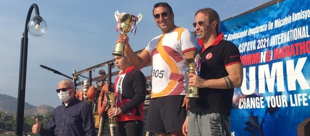 Master yüzücümüz Halim Lafçı’dan Aspava Uluslararası Yüzme Maratonu’nda birincilik